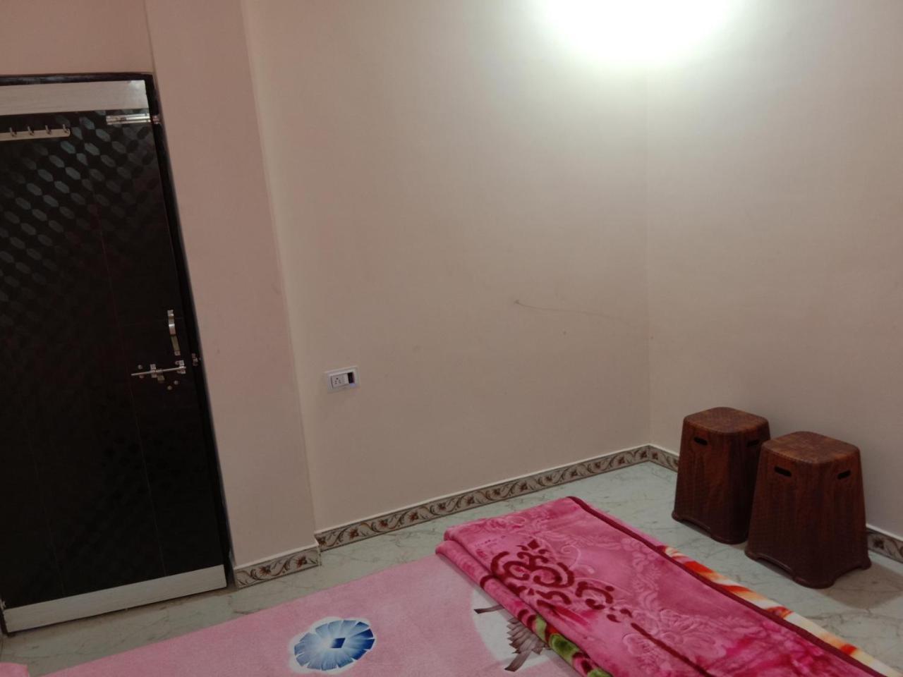 Shanti Guest House Ujjain Exterior foto