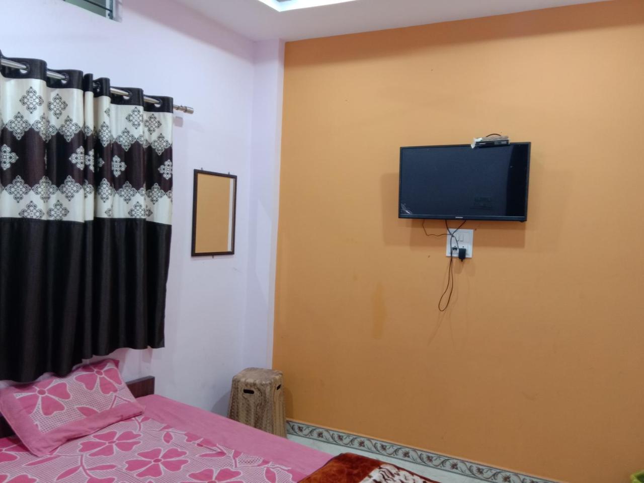 Shanti Guest House Ujjain Exterior foto